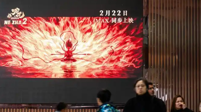 港圈最抢手“贵公子”宣布结婚:没想到,他最后娶了素人……
